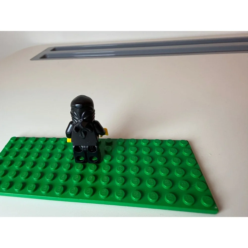 LEGO Ninja Minifigure Unisex OS Vintage Black Shuriken Dagger